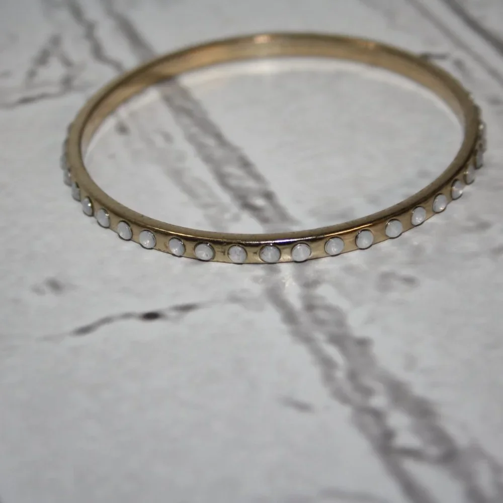 🌙💛 Gold & Opalite Bangle Bracelet – 7